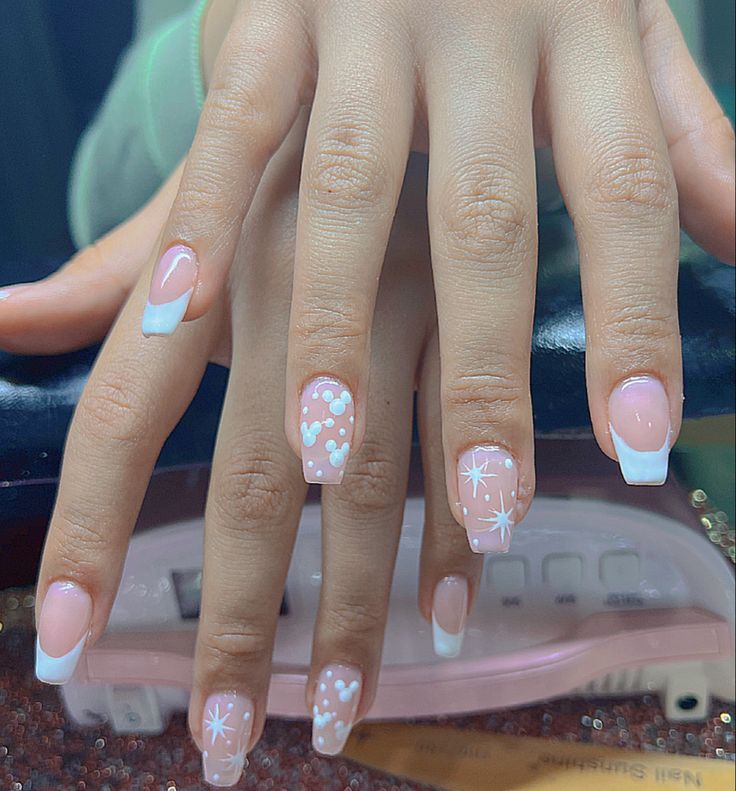 Bridal Disney Nails, Cute Nails Acrylic Disney, Short Acrylic Disney Nails, Cute Mickey Nails, Disney Style Nails, Nail Ideas For Disneyland, Disney French Tip Nails Almond, Disney Coffin Acrylic Nails, Disney Nails Coffin Shape