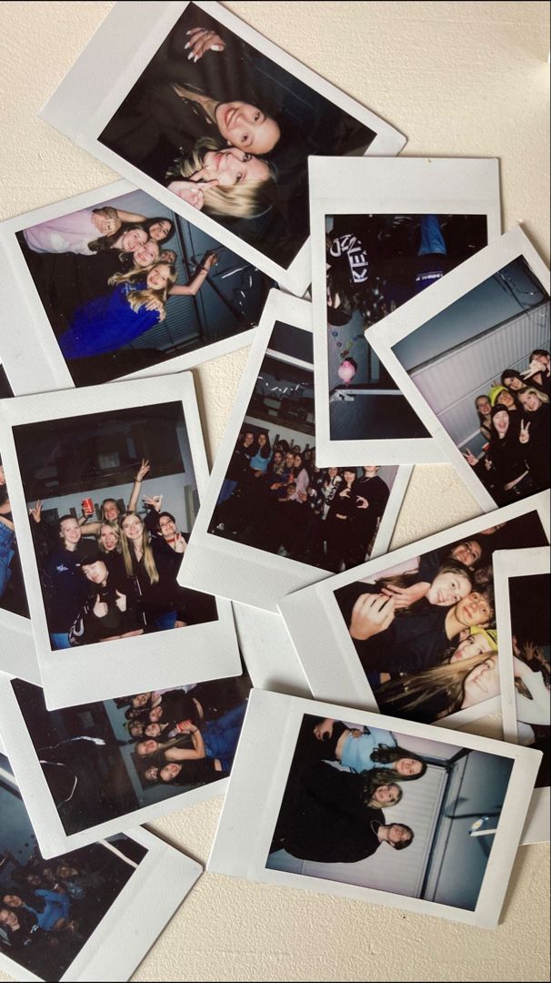 #vintage #polaroid #party #life #aesthetic #pinterest #teenager Party Life Aesthetic, Polaroid Party, Polaroid Collage, Photo Polaroid, Party Life, Instax Photos, Vintage Polaroid, Polaroid Camera, Polaroid Pictures