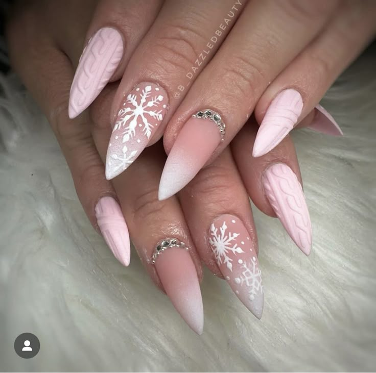 Christmas Nails Sharp, Long Nail Christmas Design, Snowflake Stiletto Nails, Pink Festive Nails, Pink Snow Nails, Stiletto Holiday Nails, Ombre Nails With Snowflakes, January Nails Almond Shape, Stiletto Christmas Nails Designs