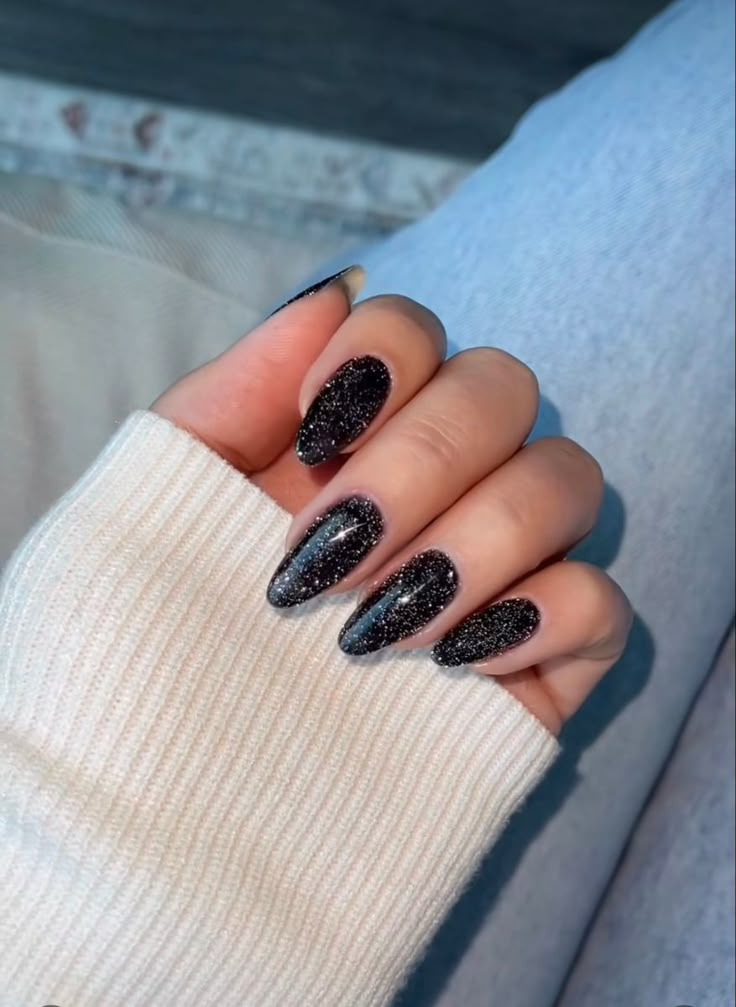 Sparkly Black Nails, Black Sparkle Nails, Eras Tour Nails, Black Prom Nails, Bio Nails, Taylor Swift Nails, Concert Nails, Winter Nail Art Designs, Reflective Nails