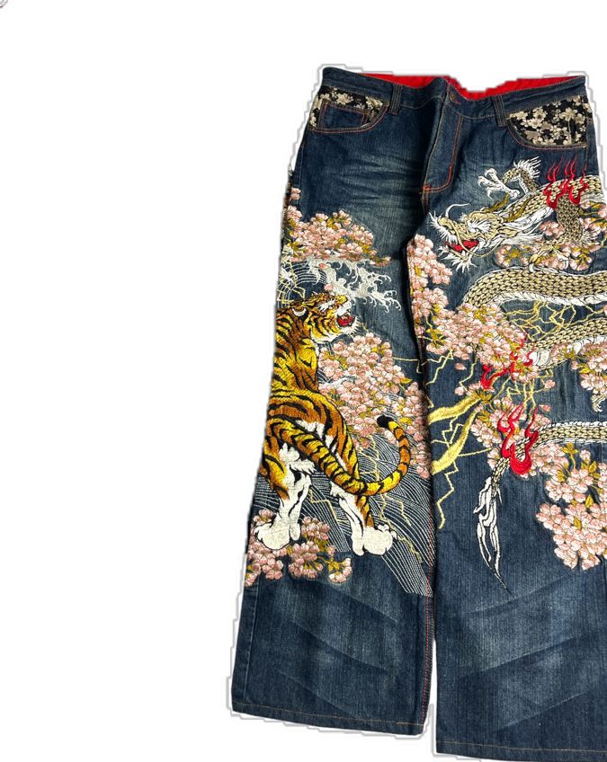 Karakuri Jeans, Embroidered Wide Leg Streetwear Pants, Dragon Jeans Paint, Drgon Pants, Dragon Pants, Dragon Jeans, Dragons Clothes, Silly Clothes, Cool Fits