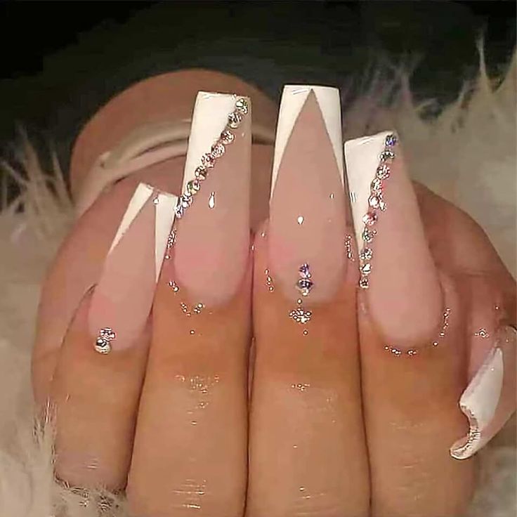 Cross Cross French Tip, V French Tip With Rhinestones, French Tip Nails With Rine Stones, Gemstone French Tip Nails, French Nails With Stones, Pink French Tip Nails With Rhinestones, French Tip With Rine Stone, Pixie Crystal French Tip Nails, Diamond French Tip