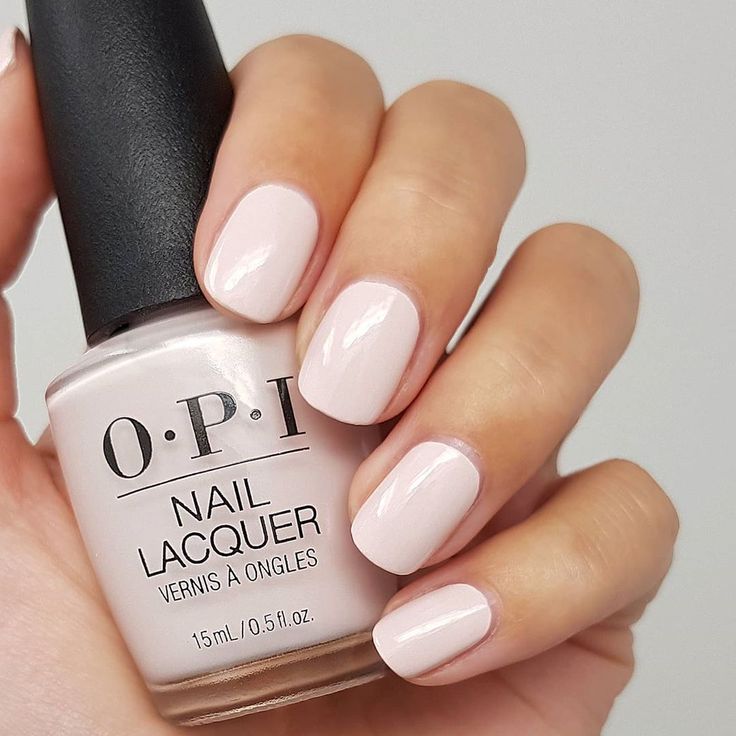 Sara on Instagram: “One of my absolute favorite colors to wear in the summer is light pinks���🌸 this polish from @opi looks so good when I have a tan😎 so now I…” Opi Lisbon, Nails Gels, Pink Nails Opi, Light Pink Nail Polish, Nail Art Cute, Light Colored Nails, Pink White Nails, Pale Pink Nails, Neutral Nail Color