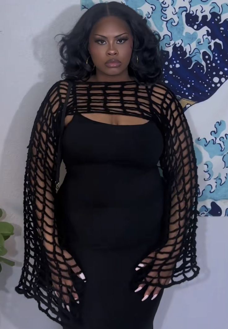 Bolero Outfits, Plus Size Black Women Fashion, Alternative Black Women, Women Outfits Plus Size, Black Women Outfits, Looks Com Short, Curvy Casual Outfits, Plus Size Baddie Outfits, Fashion Goth