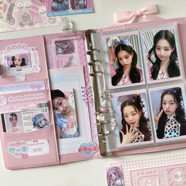 What To Do With Kpop Photocards, Binder Decoration Ideas, Binder Deco, Binder Decoration, Kpop Binder, Shin Nana, Pc Decoration, Photocard Collection, Binder Ideas