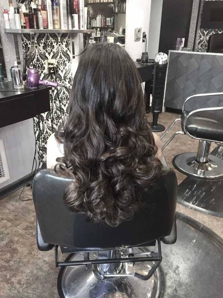 ༺♡︎༻ hair, curls, haircut, hairstyle, blowout, coquette 90s Blowout Hair Long Curly, Homecoming Blowout Hair, Black Hair 90s Blowout, Big Curly Blowout, Curled Hairstyles Wedding, Bouncy Blowout Curls, Curled Hair Brunette, Blowout Curls Long Hair, Blowout Black Hair