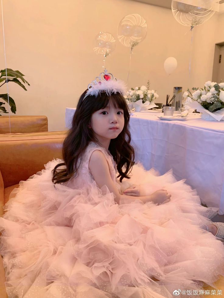 Korean Kids Girl, Korean Baby Girl, Luxury Baby Room, Normcore Fashion, Korean Kids, Mom Daughter Outfits, Ulzzang Kids, Princess Kids