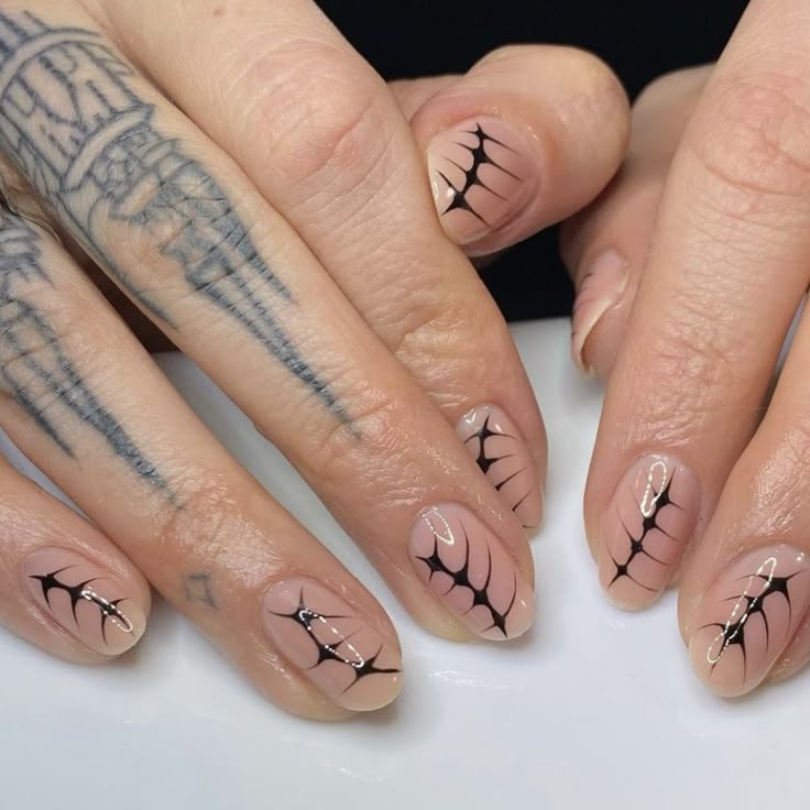 Men Nails, Metallic Nail Art, Hand And Finger Tattoos, Mens Nails, Beauty Hacks Nails, Punk Nails, Hard Nails, Minimalist Nail Art, Goth Nails