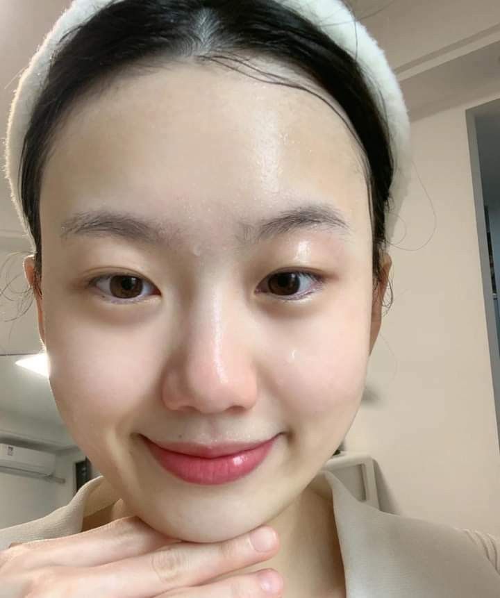 Clean Skin Face, Dry Skincare, Clear Glowing Skin, Glow Skin, Korean Skincare Routine, Clear Face, Pretty Skin Care, Pretty Skin, Body Skin Care Routine