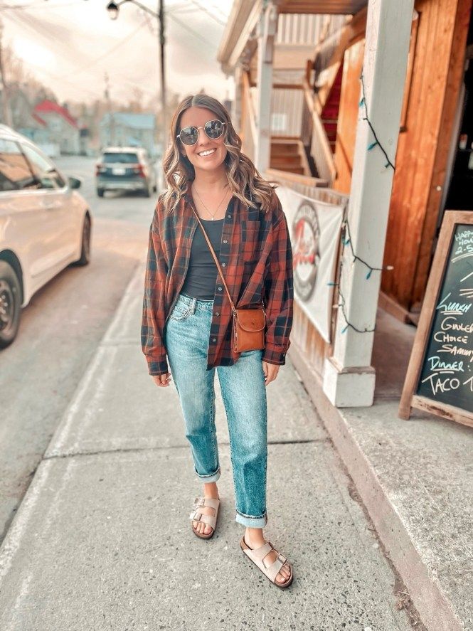 April Outfits – Marissa Wears an Outfit Fall Comfy Outfits 2024, 35 Year Old Mom Outfits, Outfit Ideas Mom Style, Plus Mom Outfits, Fall Cropped Jeans Outfit, Fall Sahm Outfits, Midsize Sporty Outfits, Fall Outfits Warm Weather Casual, Casual Outfits Flannel