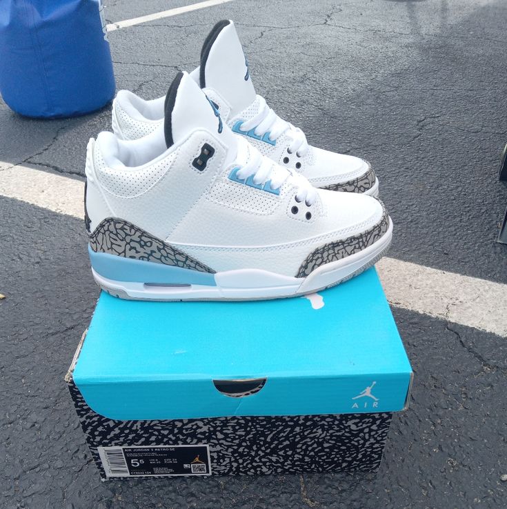 Air Jordan 3 Retro, Unc White/Valor Blue-Tech Grey Size - 5.5y/5.5m/7w (Ct8532 - 104) New In Box White Lace-up Jordan Shoes With Air Cushioning, White Low-top Basketball Shoes With Branded Heel Counter, Retro 3 Outfits Jordan, Light Blue Jordans, Jordan 3 Blue, Retro 5 Jordans, Jordans 3, Jordan 3 Outfit, Air Jordan Retro 3