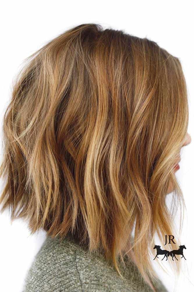 Layered Haircut With Warm Balayage #mediumlengthhairstyles #mediumhair #thickhair #longbob #goldenbalayage Medium Angled Bobs, Messy Bob Haircut, Medium Bob Haircut, Angled Bob Hairstyles, Messy Bob, Messy Bob Hairstyles, Medium Bob Hairstyles, Honey Hair, Hair Help