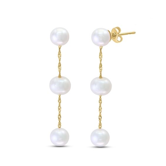 Lustrous freshwater cultured pearls dangle elegantly in these exquisite women's drop earrings. Fashioned in 14K yellow gold, the earrings secure in place with friction backs. From the Lali Jewels Collection. Iconic Outfits, Freshwater Pearl Drop Earrings, Jared The Galleria Of Jewelry, Bridal Hair Jewelry, Wedding Outfits, Freshwater Cultured Pearls, Pearl Drop Earrings, Pearl Drop, Cultured Pearls