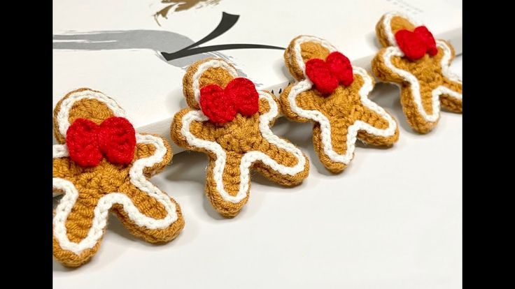 Gingerbread Man crochet tutorial Gingerbread Man Crochet, Gingerbread Man, Crochet Tutorial, Gingerbread, Crochet