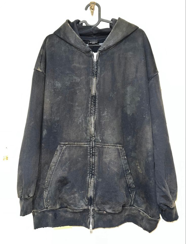 Tattered Clothes Aesthetic, Worn Out Clothing, Dirty Clothes Aesthetic, Apocalypse Outfit Women, Distressed Clothes, Archive Clothing, Ruined Clothes, Ripped Hoodie, Distressed Clothing