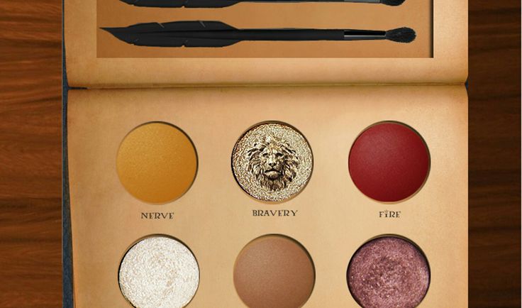 Need asap! Colourpop Harry Potter, Harry Potter Makeup Palette, Maquillage Harry Potter, Harry Potter Makeup, Back To Hogwarts, Diva Makeup, Makeup Palettes, Future Style, Eye Shadow Palette