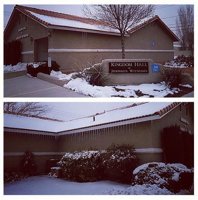 two pictures of the front and side of a building with snow on the ground in front of it