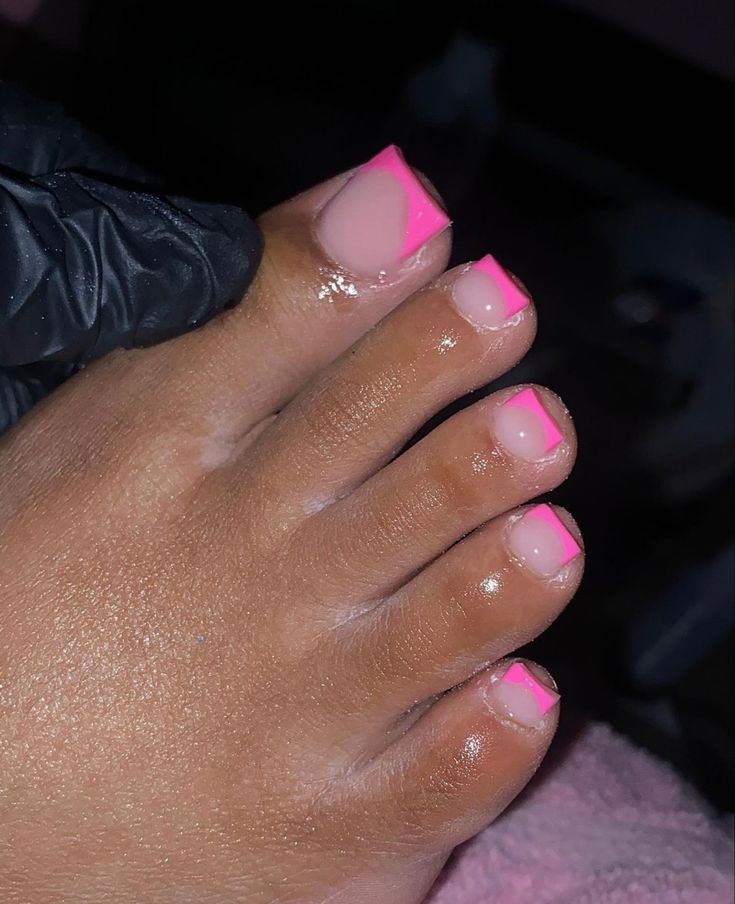 Black And Pink Toe Nails, Pink French Tip Pedicure, Pedicure Ideas French Tip Toes, French Tip Pedicure, French Toe Nails, Pink Toe Nails, Pink Pedicure, Pink Tip Nails, Pink French Tip