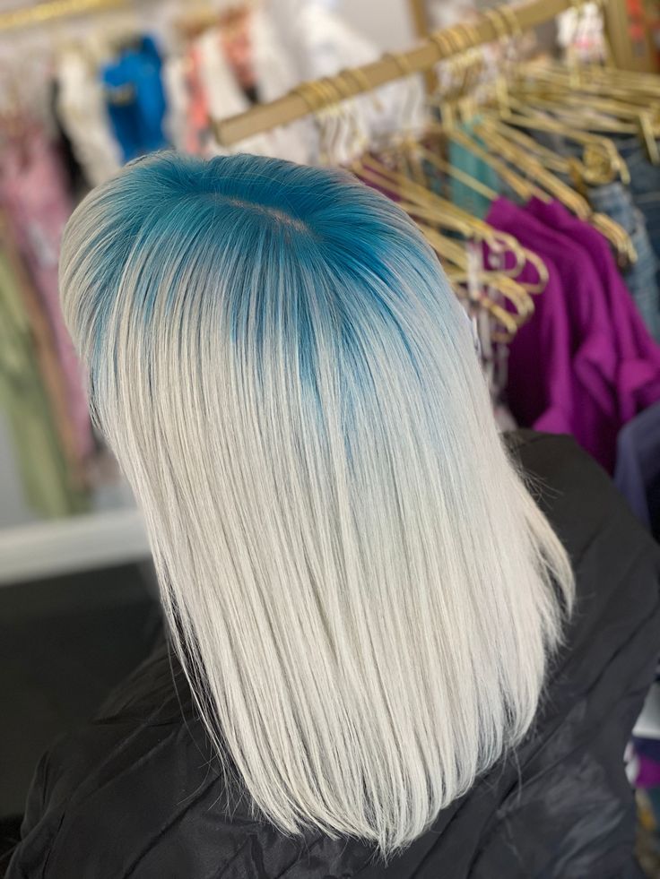 Vivid Roots Blonde Hair, Platinum Blonde Hair With Fun Colors, Icy Blue Blonde Hair, Light Blue Hair With Dark Roots, Dyed Roots On Blonde Hair, Blonde Hair With Blue Lowlights, White Hair With Color, Blue Roots Hair, Colored Roots Blonde Hair