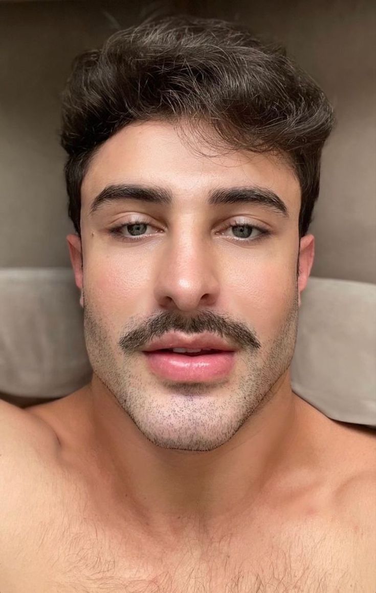 Moustache Style, Moustaches Men, Mens Hairstyles With Beard, Beard Styles Short, Mustache Styles, Mustache Men, Guys Eyebrows, Soften Hair, Corte De Cabelo Masculino