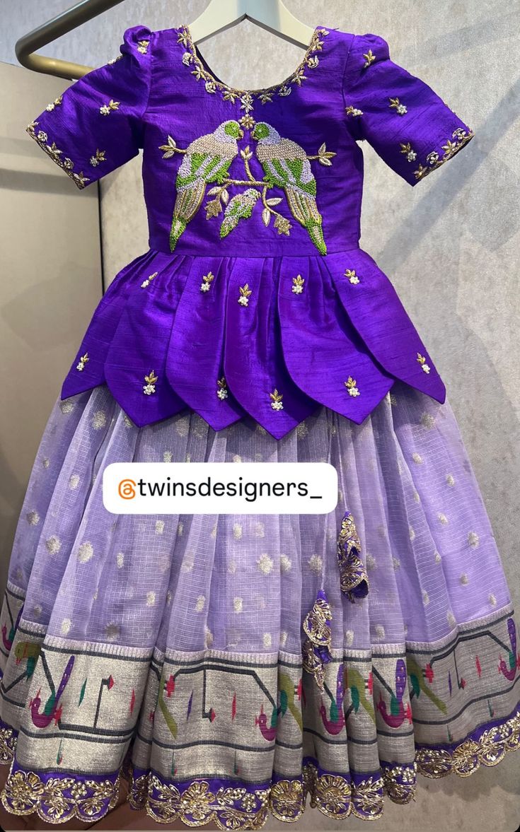 Kids Dress Patterns Traditional, Baby Lehenga Blouse Designs, Kids Pattu Langa Designs Latest, Kids Pattu Langa Blouse Designs, Kids Langa Blouse Designs, Baby Pattu Pavadai Designs, Pattu Frocks For Kids, Frock Models For Kids, Pattu Langa For Kids