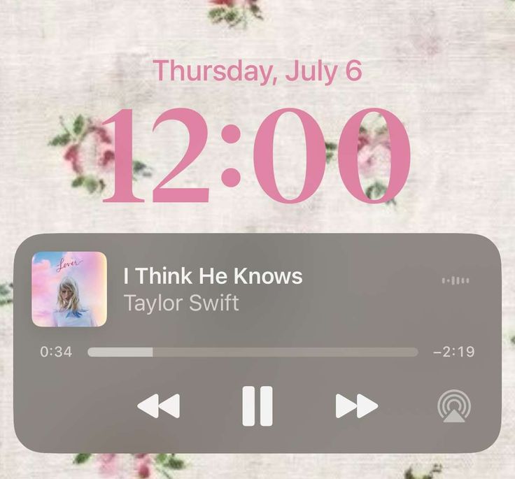 an mp3 player with the words i think he knows taylor swift on it's screen