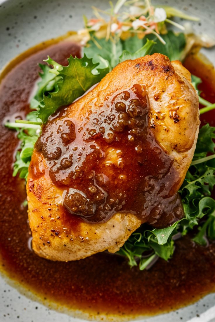 Grilled chicken breast topped with a savory brown sauce on a bed of mixed greens. Healthy Chicken Sauce, Chicken Sauces Ideas, Grilled Chicken Sauce, Healthy Sauce For Chicken, Sauce For Grilled Chicken, Chicken Sauces, Chicken Alfredo Sauce, Sauces For Chicken, Dressing Gravy