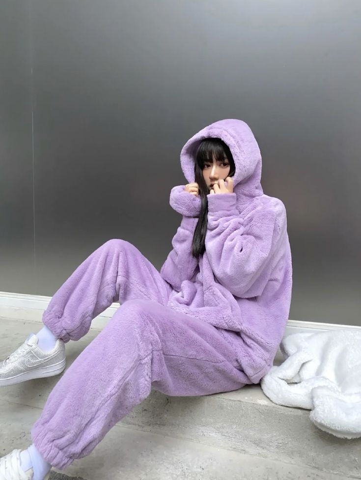 Pajama Fashion, Fashion Top Outfits, Baggy Clothes, Swag Outfits For Girls, Mommy Style, Korean Girl Fashion, Kpop Fashion Outfits, Korean Outfits, Types Of Dresses