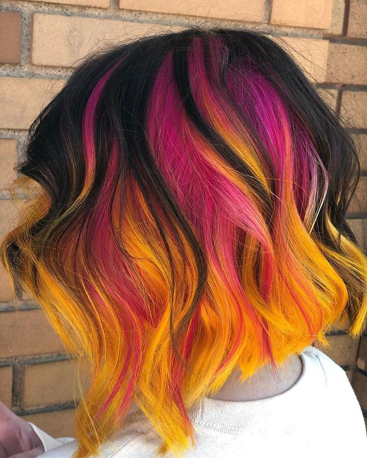 Short Fun Hair Color, Halloween Color Hair, Fun Colors To Dye Your Hair, Colorful Bob Hair, Fun Hair Color Ideas For Brunettes Fall, 3 Color Hair Dye Ideas, Dark Colorful Hair, Hair Dye Ideas Colorful, Sunset Hair Color Short