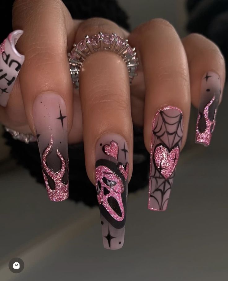 Pink Spooky Nails, Jojo Nails, Spooky Nails, Halloween Press On Nails, Nails Yellow, Halloween Acrylic Nails, Punk Nails, Short Coffin, Valentine Nails