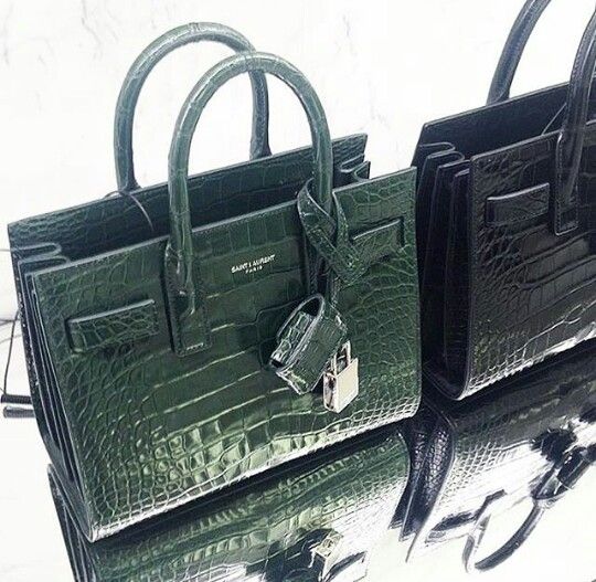 Green Bags, Fashion Bible, Ysl Bags, Celine Luggage Bag, Luxury Brands, Hermes Bag, Green Bag, Hermes Bag Birkin, Pretty Things