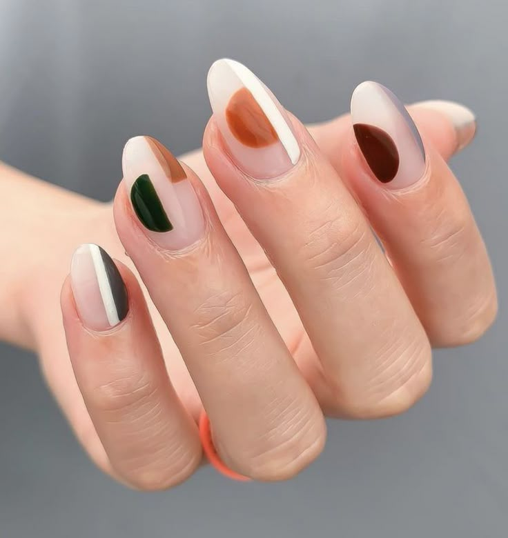 Modern Nails, Minimal Nails, Nail Art Inspo, Nail Idea, Nail Board, Neutral Nails, Minimalist Nails, Funky Nails, Nail It