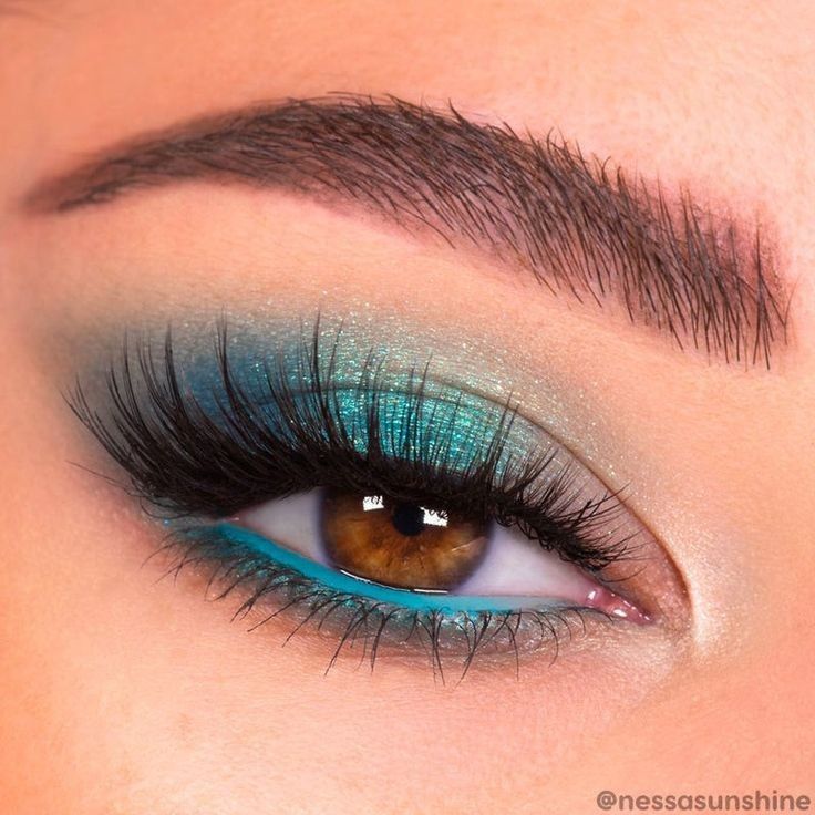 Teal Eyeshadow, Teal Makeup, Eye Makeup Images, Cute Eye Makeup, Super Shock, Eye Makeup Techniques, Eye Makeup Pictures, Eye Makeup Designs, Colorful Eye Makeup