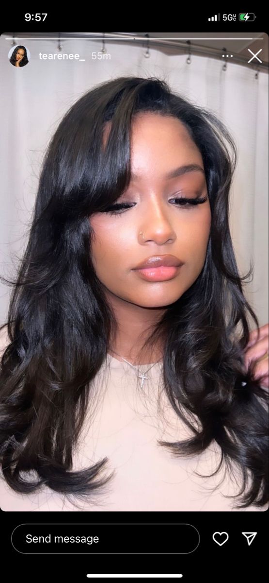 Blowout Look Medium Hair, Tea Renee Hair, Layers On Silk Press, Fluffy Press Hair, Tea Renee Makeup, Black Girls Hairstyles Silk Press, Long Hair Black Women Silk Press, Healthy Silk Press, Face Framing Layers Silk Press