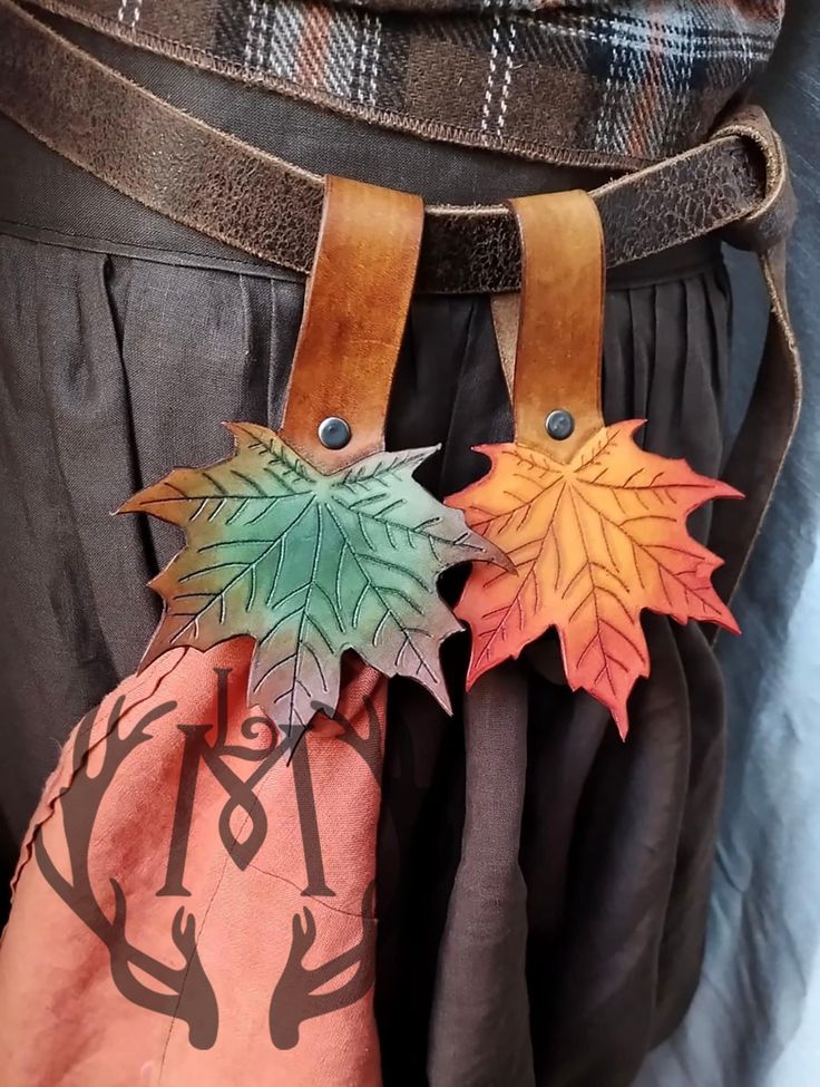 Maple Leaf Skirt Hike / Skirt Hanger Renfaire, Renaissance Fair, Festival, Elven, Fairy, Celtic - Etsy Fall Fairy Costume, Skirt Hike, Leaf Accessories, Elven Fairy, Fair Festival, Leaf Wings, Ren Faire Outfits, Leaf Skirt, Skirt Hangers