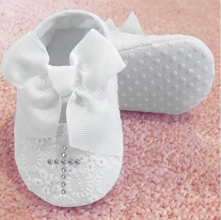 Baby Girl Shoes With Cross | Baptism Shoes Christening Shoes | Easter shoes | Newborn Shoes | White Baptism Shoes | Perfect Newborn Gift | Birthday Gift | Baby Shower Gift Color- white Sizes- 0-6 months, 7-12 months, 13-18 months Girls Christening Dress, Easter Shoes, Angel Shoes, Christening Dress Baby Girl, Christening Shoes, Soft Sole Baby Shoes, Newborn Shoes