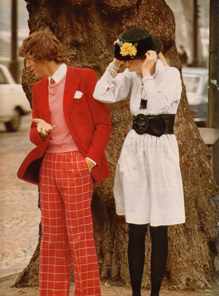 Her: M.G. Store dress, La Bagagerie belt, Gelot hat, and Fabrice cat necklace Him: Renoma jacket and pants, and Cerutti sweater, shirt and tie Marie Claire - June 1972 Photographed by Alex Chatelain Vintage Aesthetic Retro Outfit, Women With Ties, Vintage Fashion 70s, Walter Steiger, Fashion Through The Decades, 70 Fashion, Fashion 1970s, Couple Fits, 60s 70s Fashion