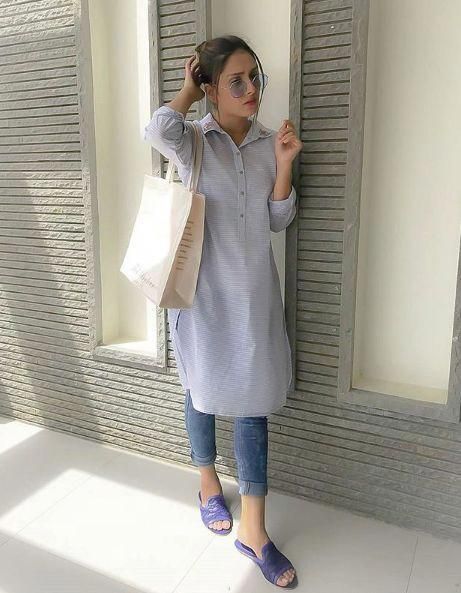 Kurti With Jeans, Kurti Styles, Kurti Style, Kurta Style, Simple Kurta Designs, Simple Kurti Designs, Kurti Designs Latest, Casual Indian Fashion, Long Kurti Designs