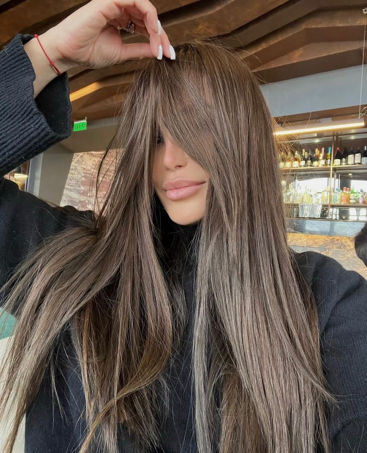 Lighter Brown Hair, Hair Color For Tan Skin, Brown Hair Shades, Brunette Hair With Highlights, Hairstyle Inspo, Hairstyles For Layered Hair, Ash Blonde Hair, Blonde Hair Inspiration, Honey Hair