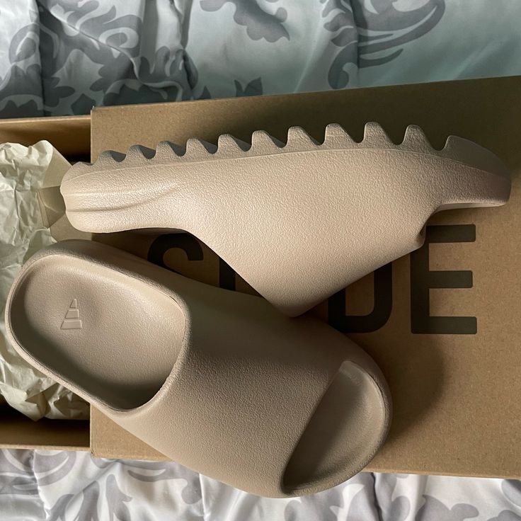 (Brand New) Authentic Yeezy Slides (Restocked) Color: Pure Size: (Us) 4y/4m (Fits Like A 5 Or 5.5 Women’s) New With Tags & Original Box Comes With Proof Of Authenticity Purchase W/Fendi Bag Or Dior Sneakers At Original Price And Get $125 Off ***No Offers-Price Is Firm*** Tan Yeezy Slides, Yeezy Slides Pure, Dhgate Finds, Adidas Yeezy Slides, Adidas Shoes Yeezy, Dior Sneakers, Fendi Bag, Yeezy Slides, Shoe Wishlist