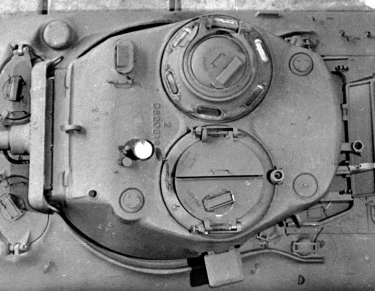 76mm turret | The Sherman Tank Site Industrial Mechanics, Build Tank, Tank Warfare, M4 Sherman, Chicken Heart, Sherman Tank, Ww2 Tanks, Hydraulic Pump, Hydraulic Systems