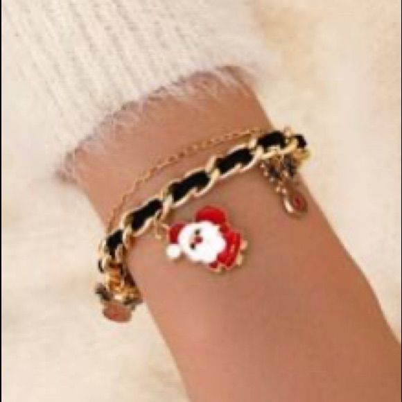 Bring In The Holidays With This Cute, Festive And Whimsical Bracelet! The Holidays Are Nearing And It Is Never Too Soon To Start Accessorizing! You Will Love This Adorable Piece! Brand-New, Never Worn Great Gift Bundle & Save Make An Offer Holiday Bracelets, Gift Bundle, Christmas Bracelet, Too Soon, Bracelet Ideas, Gift Bundles, Womens Jewelry Bracelets, Love This, To Start