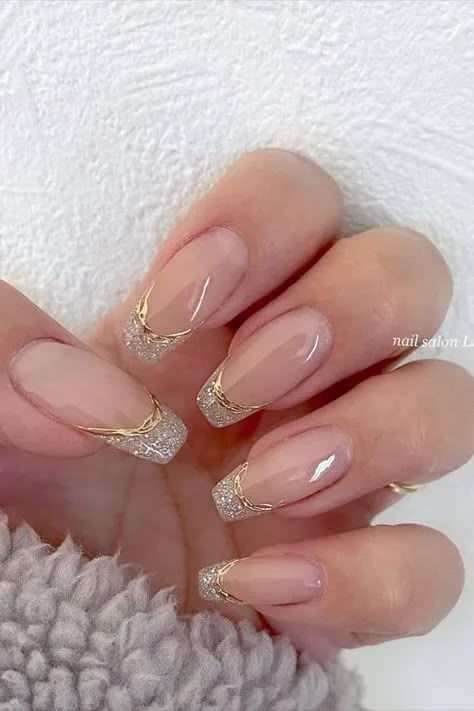 Nails With Gold, Valentine Nails, Stylish Nails Designs, Colorful Nails, Smink Inspiration, New Year's Nails, Bridal Nails, Elegant Nails, Prom Nails