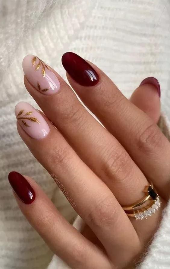 Kutek Disney, Wine Nails, October Nails, Nagel Tips, Nails 2022, Nail Design Inspiration, Burgundy Nails, White Nail, Trendy Nail Design