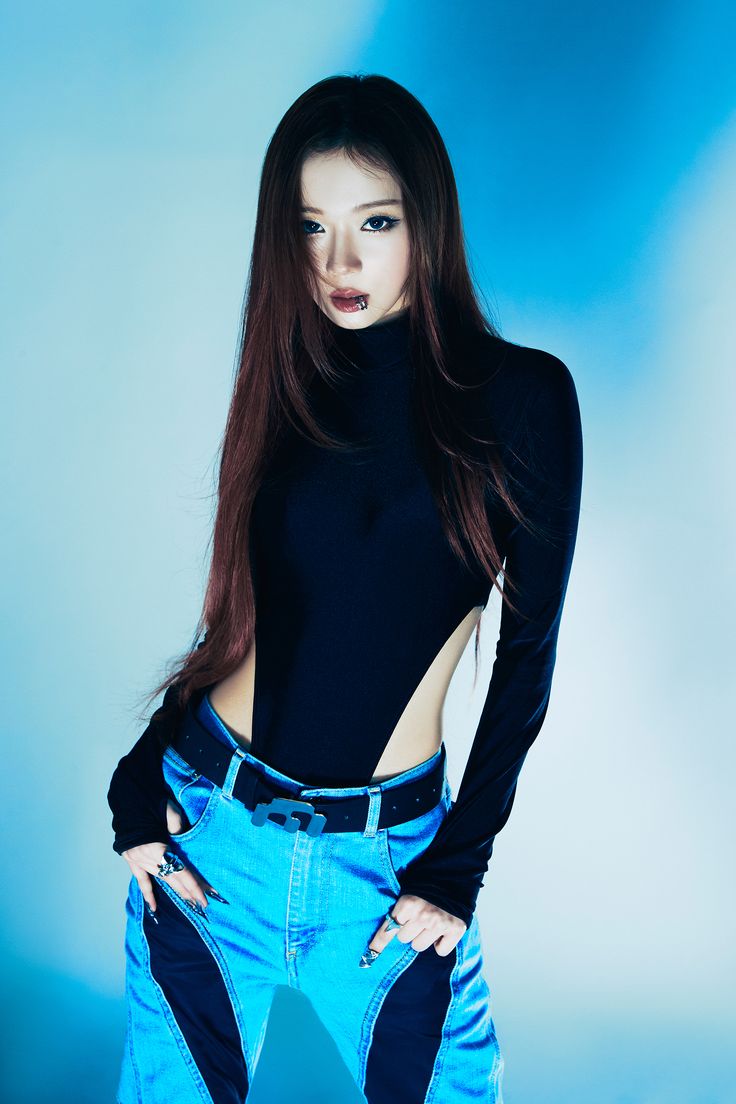 Black Turtle Neck, Winter Photoshoot, Aespa Winter, Winter Aespa, Bodysuit Top, Black Mamba, Winter Tops, Kpop Outfits, Busan