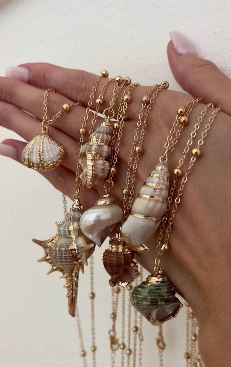 Mermaid Core Accessories, Sea Shell Jewelry Aesthetic, Ocean Jewelry Aesthetic, Ocean Themed Jewelry, Shell Diy Jewelry, Mermaid Core Jewelry, Bijoux Aesthetic, Spain Jewelry, Seashells Jewelry