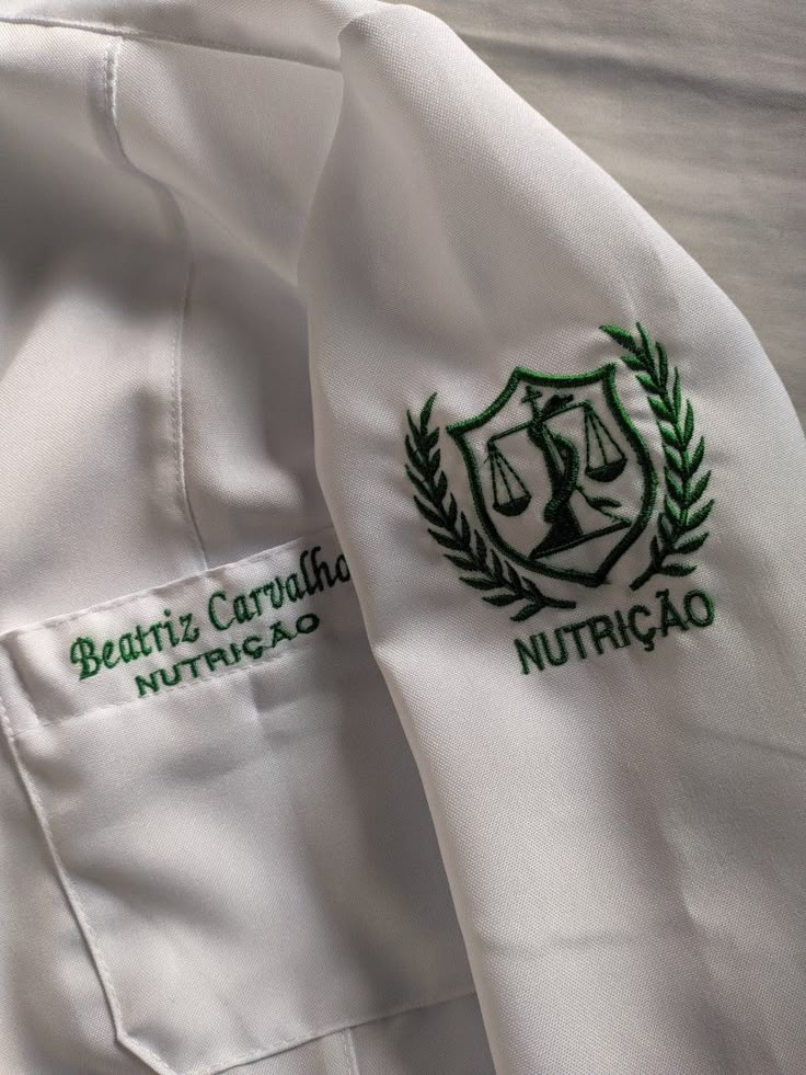 Nutritionist Logo, Dietetics Student, Nutrition Careers, Nutrition Activities, My Future Job, Human Nutrition, Nutrition And Dietetics, College Logo, Future Lifestyle