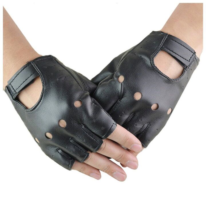 Driving Gloves Men, Gloves Aesthetic, Fingerless Leather Gloves, Black Fingerless Gloves, Leather Fingerless Gloves, Biker Gloves, Black Punks, Hand Gloves, Black Leather Gloves