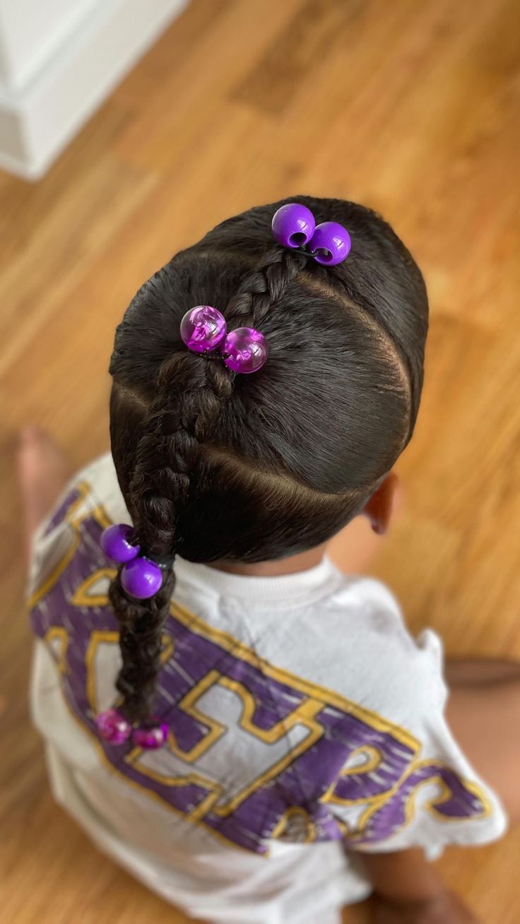 The Curly Hair Coach no Instagram: “Super Puffs & Braids 💖 #texturetuesday” School Hairstyles Curly Hair, School Hairstyles Curly, Toddler Hair Styles, Kids' Hairstyles, Baby Girl Hairstyles Curly, Quick Curly Hairstyles, Olive Hair, Kids Style Hair, Cute Toddler Hairstyles