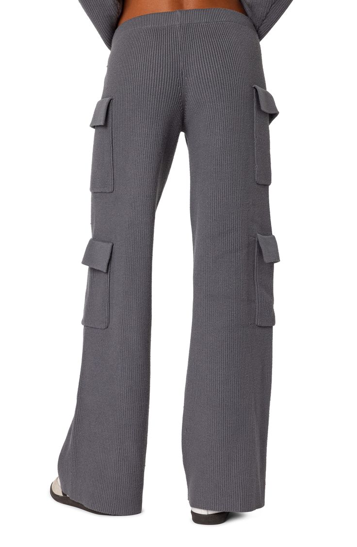 These high-rise sweater-pants feature cargo-style patch pockets and a relaxed profile ideal for off-duty days. Elastic/drawstring waist Cargo flap-patch pockets 50% polyester, 50% rayon Machine wash, dry flat Imported Womens Cargo Pants, Visionary Fashion, Fabric Matching, Utility Style, Perfect Pant, Utility Pants, Cargo Pants Women, Sweater Pants, Casual Look